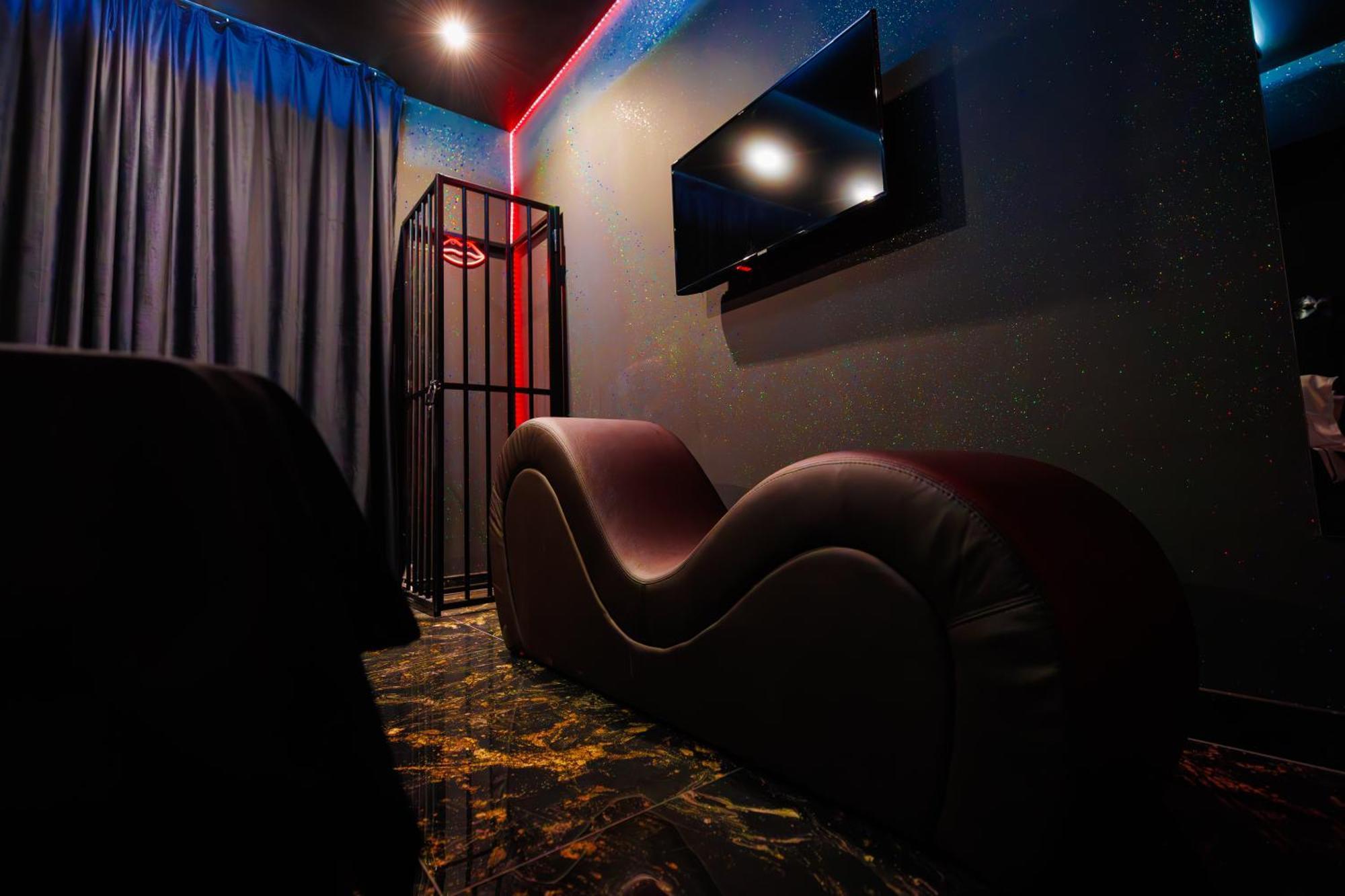 Romeo Nights - Love Rooms - Adults Only Bukares Bagian luar foto