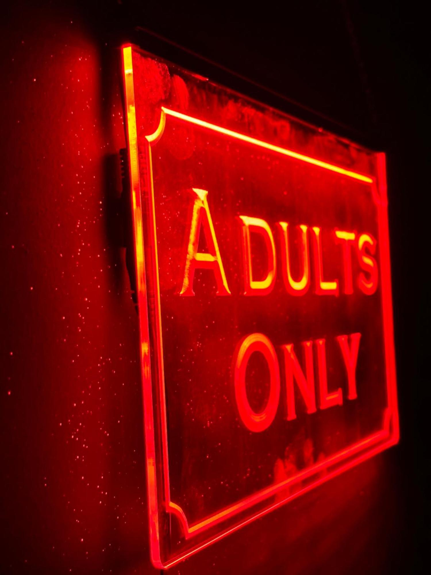 Romeo Nights - Love Rooms - Adults Only Bukares Bagian luar foto