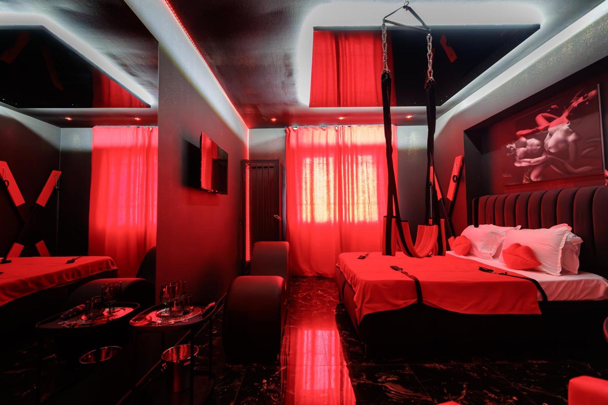 Romeo Nights - Love Rooms - Adults Only Bukares Bagian luar foto