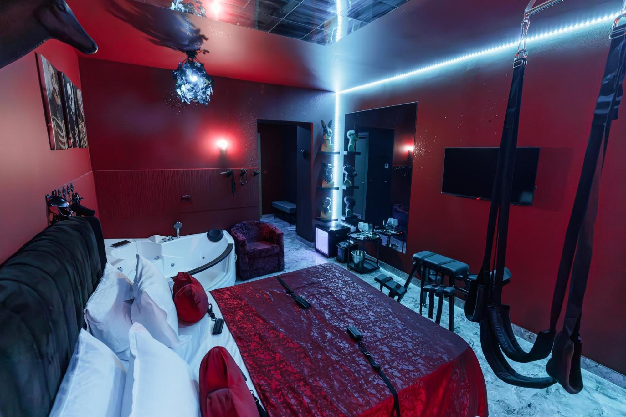 Romeo Nights - Love Rooms - Adults Only Bukares Bagian luar foto